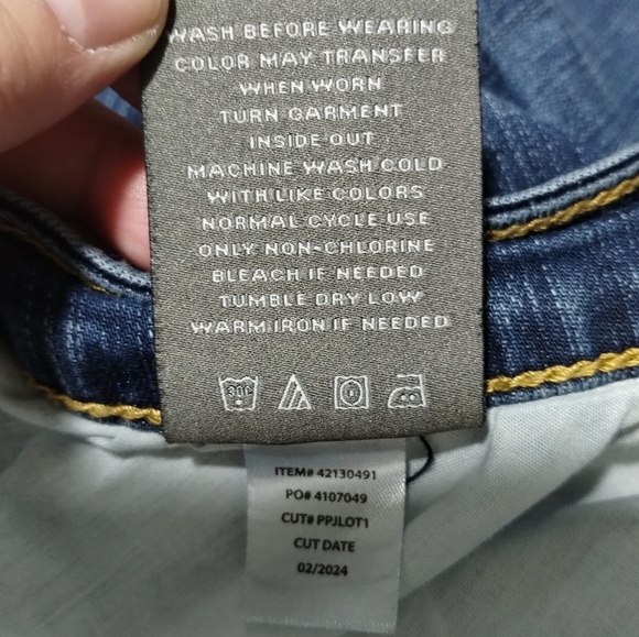 Torrid Mini Denim 5 Pocket Skirt Women's Size 16 - Picture 6 of 6